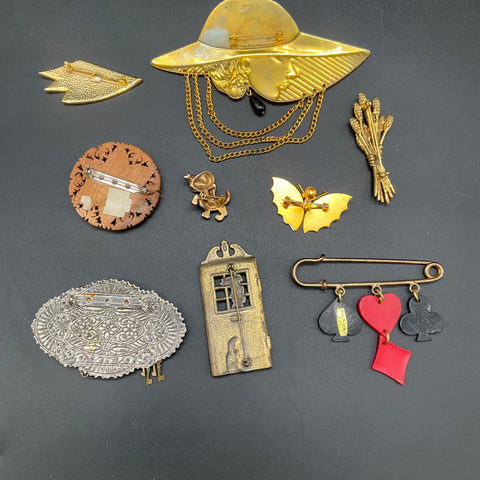 Vintage Costume Jewelry Brooch Lot of 9 Novelty Hat Wheat Butterfly Card Suits