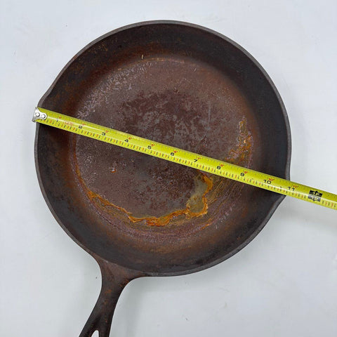Vintage Lodge No 8 Cast Iron Skillet 3-Notch Heat Ring Made in USA