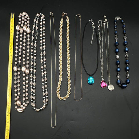 Vintage to Modern Mixed Costume Jewelry Lot 1 Lb Necklaces Pendants Faux Pearl