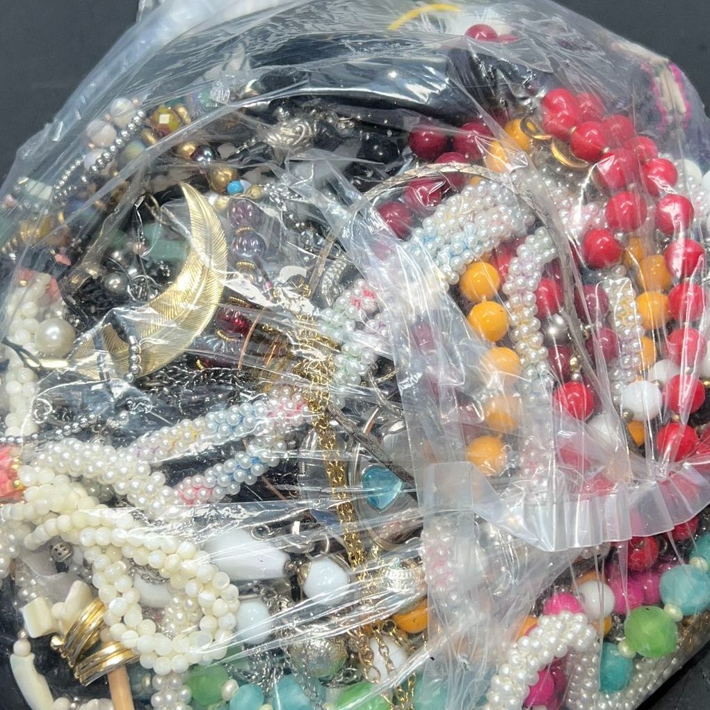 5 Lbs Costume Jewelry Grab Bag