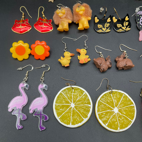 Novelty Animal & Fashion Dangle Earring Jewelry Lot Whimsical 23 Pairs Figures