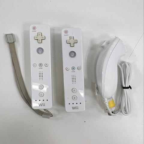 Nintendo Wii Console Lot Super Mario Bros Wii Sports 2 Controllers Nunchuks