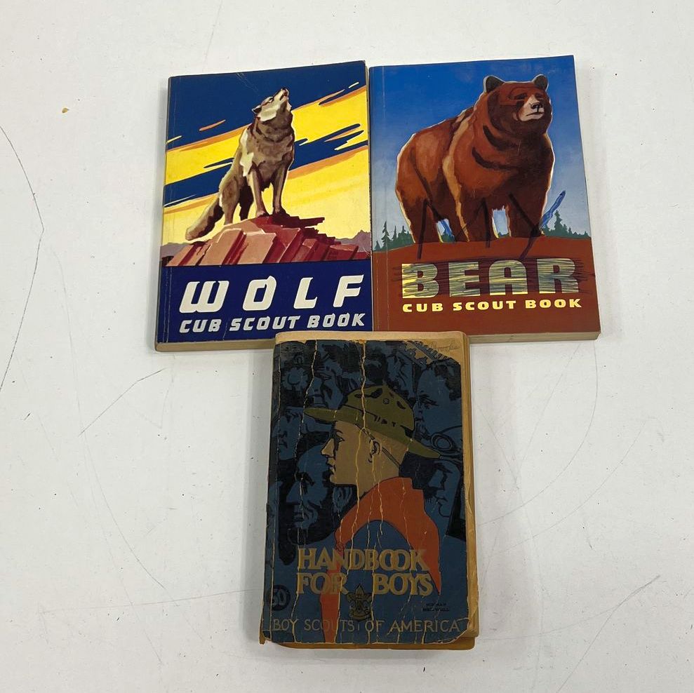 Vintage Boy Scout Handbook Lot 3pc Wolf Bear Cub Scout + 1920s Era BSA