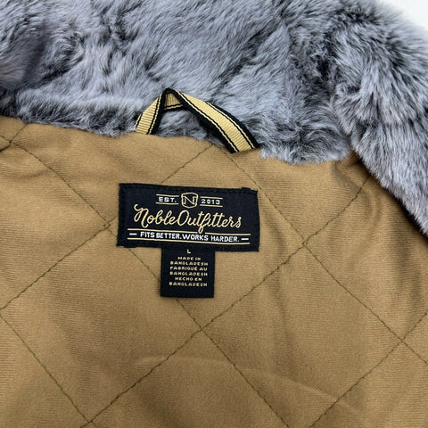 Noble Outfitters Women's Olive Green Faux Fur Collar Quilted Cotton Vest Sz L