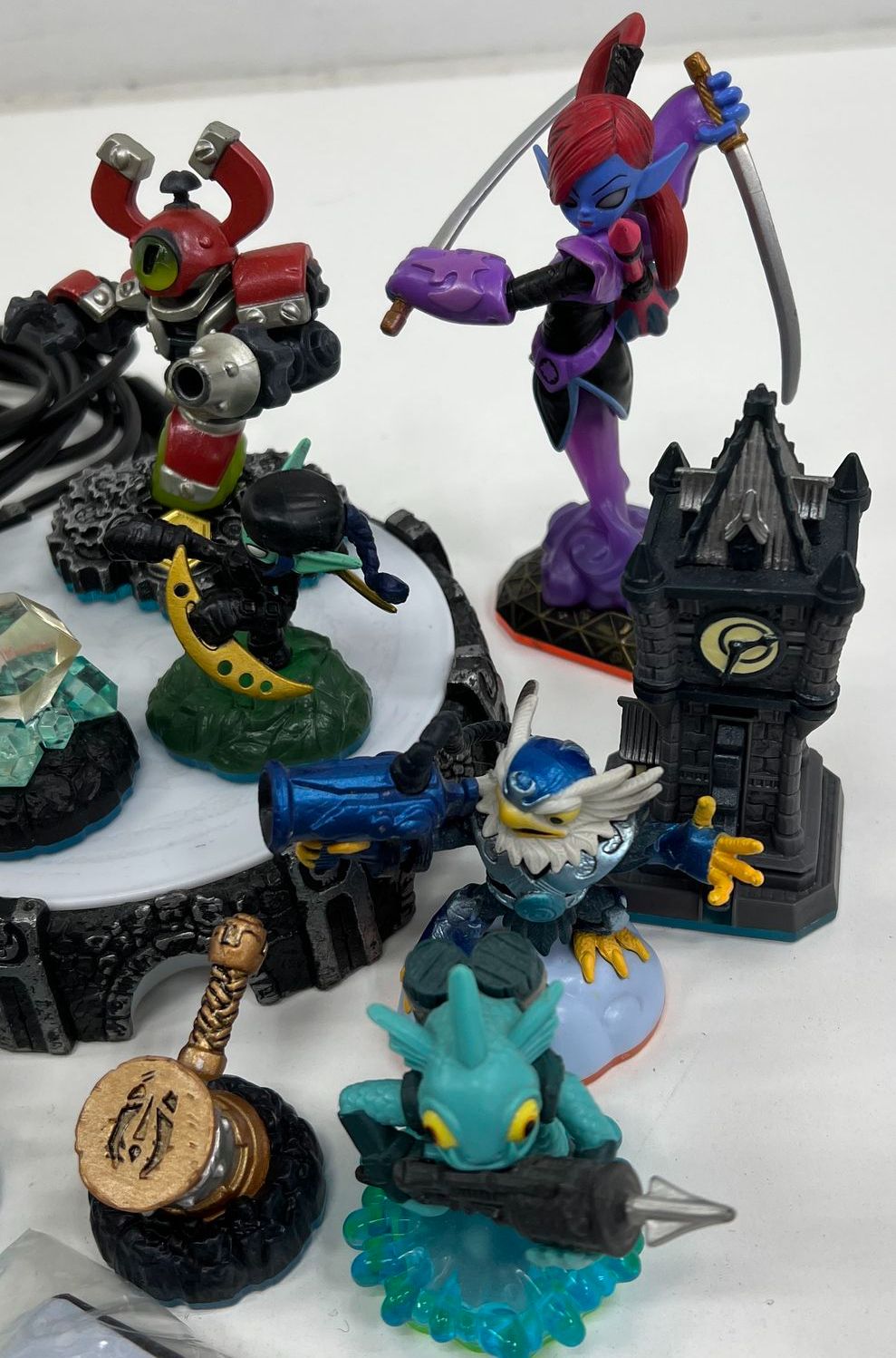 Skylanders Portal & Figurines Toys Lot Swap Force Spyro Giants UNTESTED