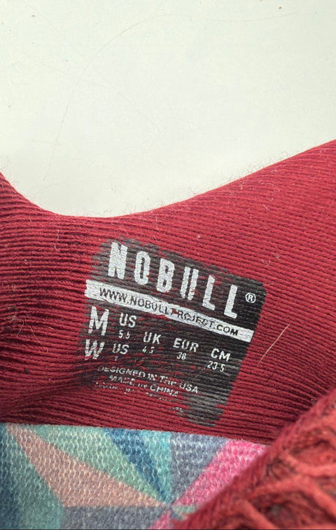NOBULL Mesh Runner Burgundy Prismatic Geometric Running Shoes Size Men 5.5