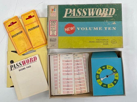 Vintage 70s Board Game Lot of 4 Parker Brothers Milton Bradley Payday Scavenger