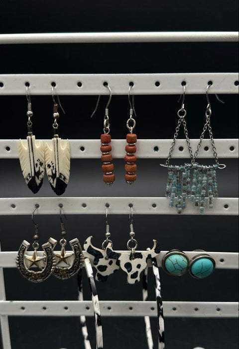 Southwestern Western Costume Jewelry Lot Turquoise Tone Necklaces Earrings 20+