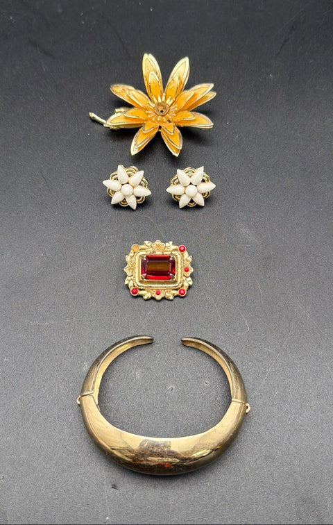 Vintage Coro Jewelry Lot of 6 Signed Mid-Century Necklaces Brooches Bracelet