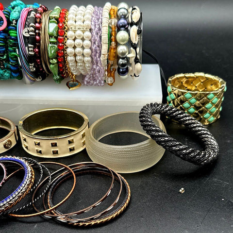 Mixed Costume Jewelry Lot 40+ pc Bangles Cuffs Beaded Rhinestone Vintage Modern