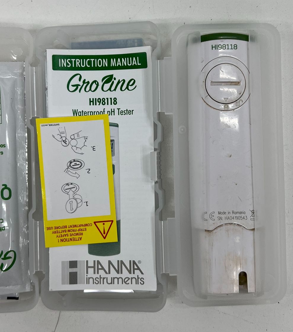 Hanna Instruments HI98118 GroLine Waterproof pH Tester Digital Meter with Case