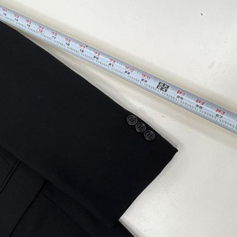 Vintage Saks Fifth Avenue by Adolfo Men's Black 2-Button Suit Coat Blazer USA