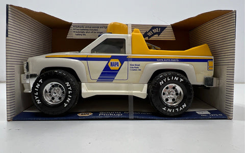 Nylint NAPA Sound Machine Pickup & International TD-340 Crawler 1:16 Lot of 2