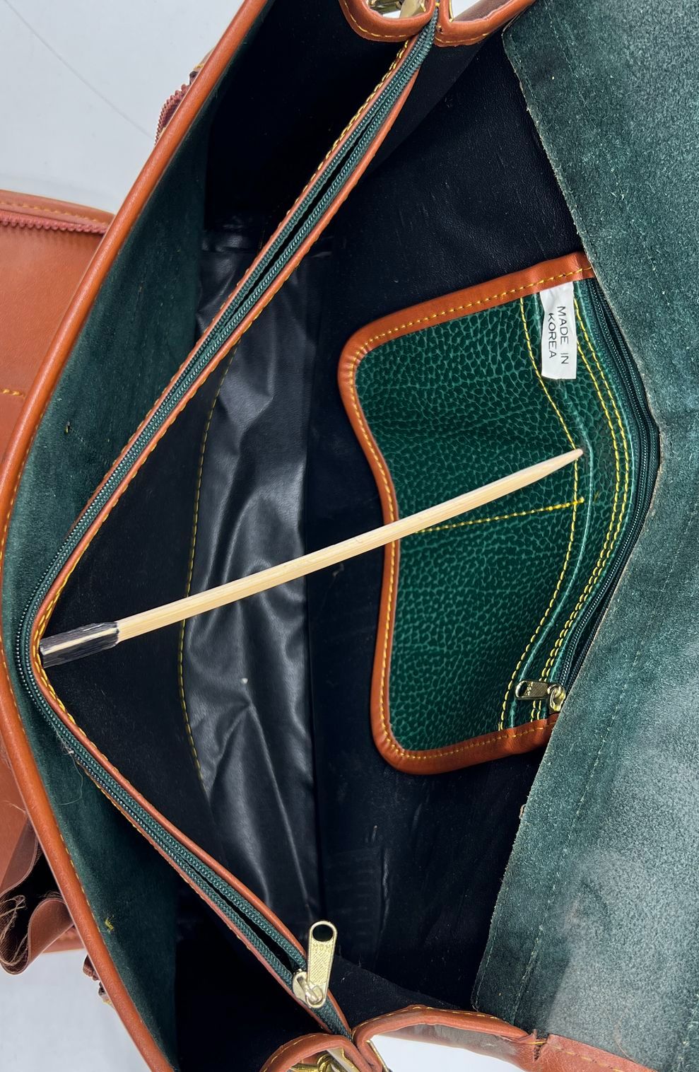 Vintage 80s Dooney & Bourke Green All Weather Leather Messenger Satchel Bag