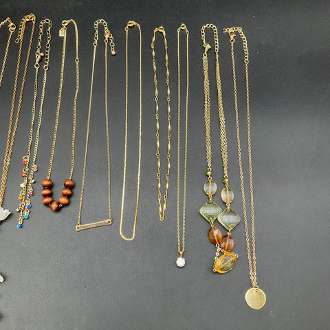 Mixed Costume Jewelry Necklace Lot 15 Gold Tone Vintage to Modern Pendants