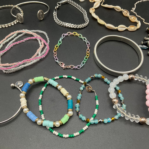 Eclectic Costume Jewelry Bracelet Lot 30pc Bangles Beaded Chain Shell Boho Style