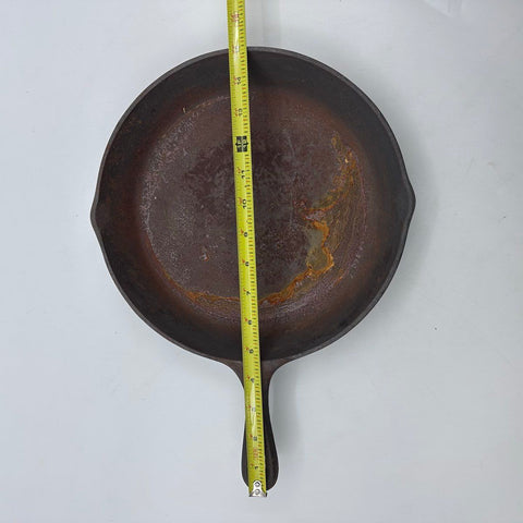 Vintage Lodge No 8 Cast Iron Skillet 3-Notch Heat Ring Made in USA
