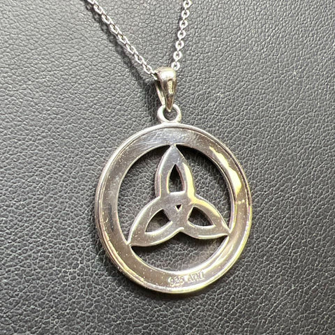 Anu 925 Sterling Silver Marcasite Accent Celtic Knot Pendant Necklace 4.8g