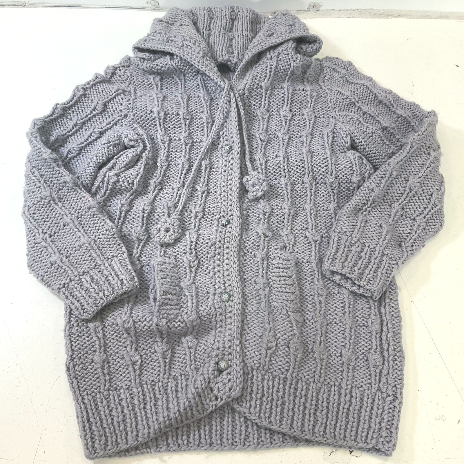 Vintage Hand Knit Women's Gray Cardigan Sweater Coat Braided Ball Knit Size M/L