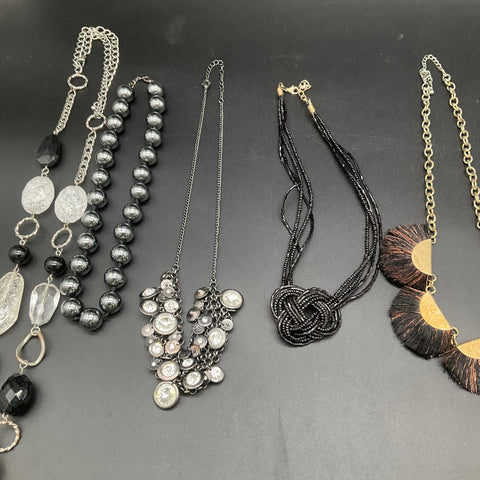 Vintage Modern Costume Jewelry Lot 7 Necklaces Faux Pearl Rhinestone Statement
