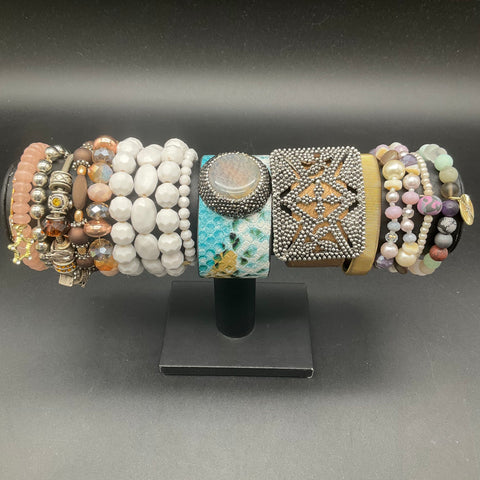 Fashion Jewelry Bracelet Lot 18pc Boho Cuff Beaded Charm Rhinestone Styles