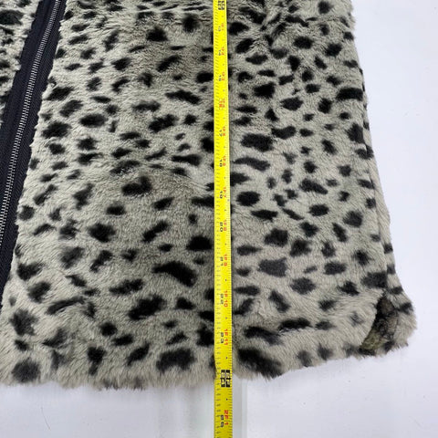 Yest NWT Khaki Green Reversible Faux Fur Animal Print Plaid Vest Women's Size 8