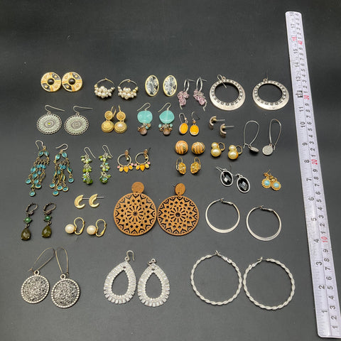 Vintage & Modern Pierced Earrings Jewelry Lot of 28+ Pairs Hoops Dangles Studs