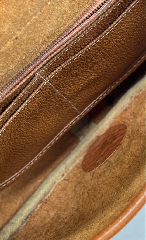 Vintage Dooney & Bourke British Tan All Weather Leather AWL Saddle Crossbody Bag
