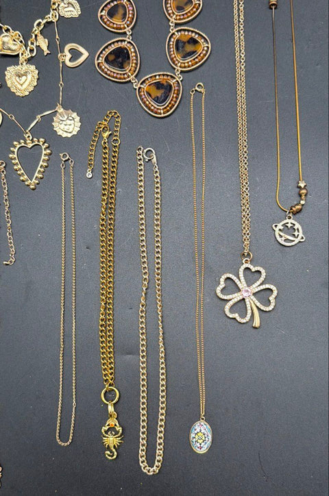 12pc Fashion Jewelry Necklace Lot Gold Tone Faux Pearl Rhinestone Costume 0.5lb