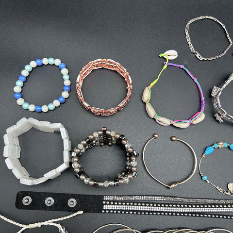 Costume Jewelry Bracelet Lot 40+ Pieces Bangles Cuffs Beaded Silver Gold Tone