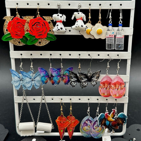 Novelty Costume Jewelry Lot 33 Pairs Animals Food Sports Dangle Stud Earrings