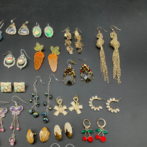Vintage & Modern Costume Jewelry Earring Lot 45+ Pairs Whimsical Boho Floral