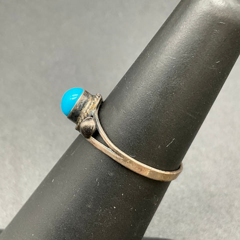 Vintage Mexican 925 Sterling Silver Turquoise Dainty Solitaire Ring Size 5.5