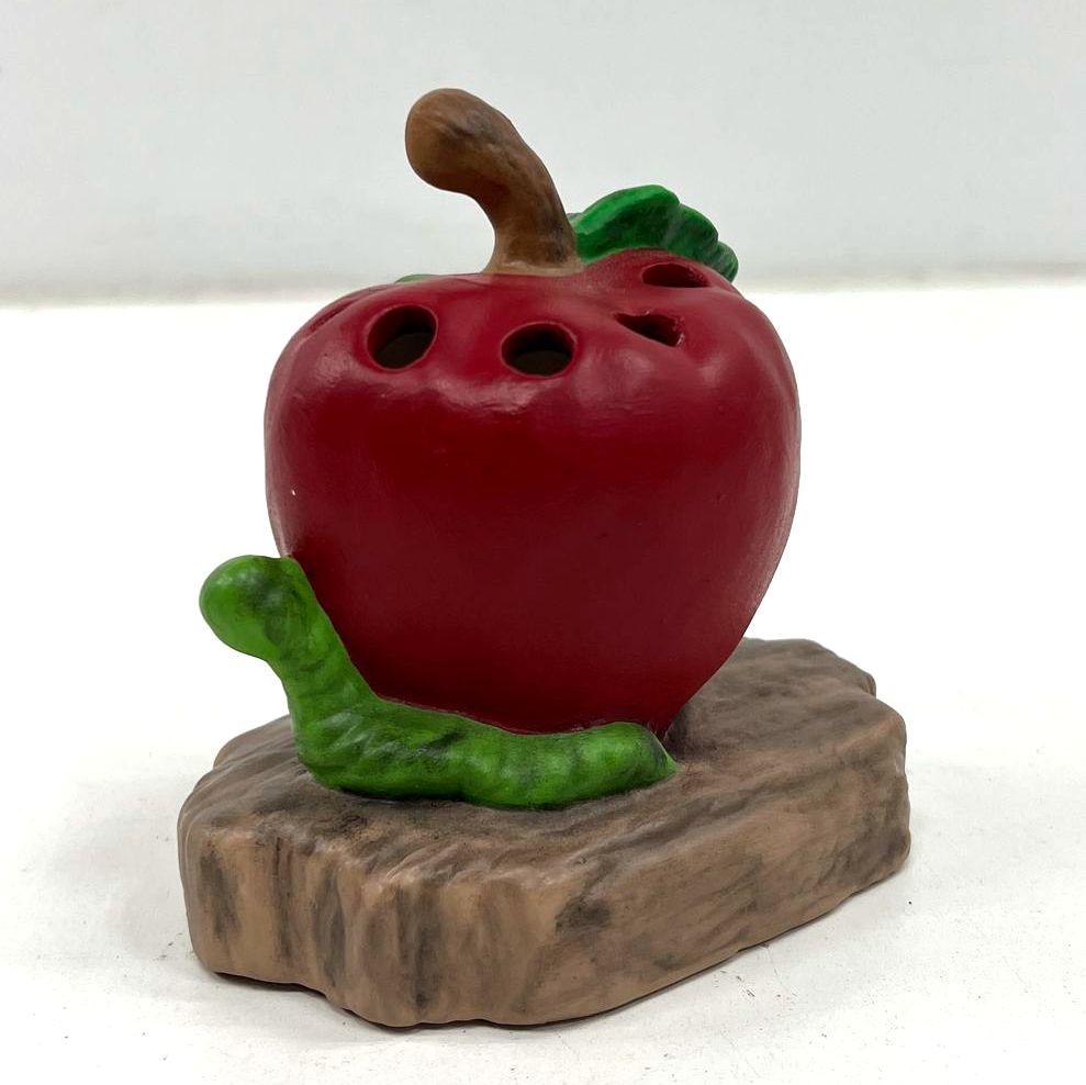 Vintage 80s Hand Painted Central Park 1988 Apple Worms Ceramic Pencil Holder