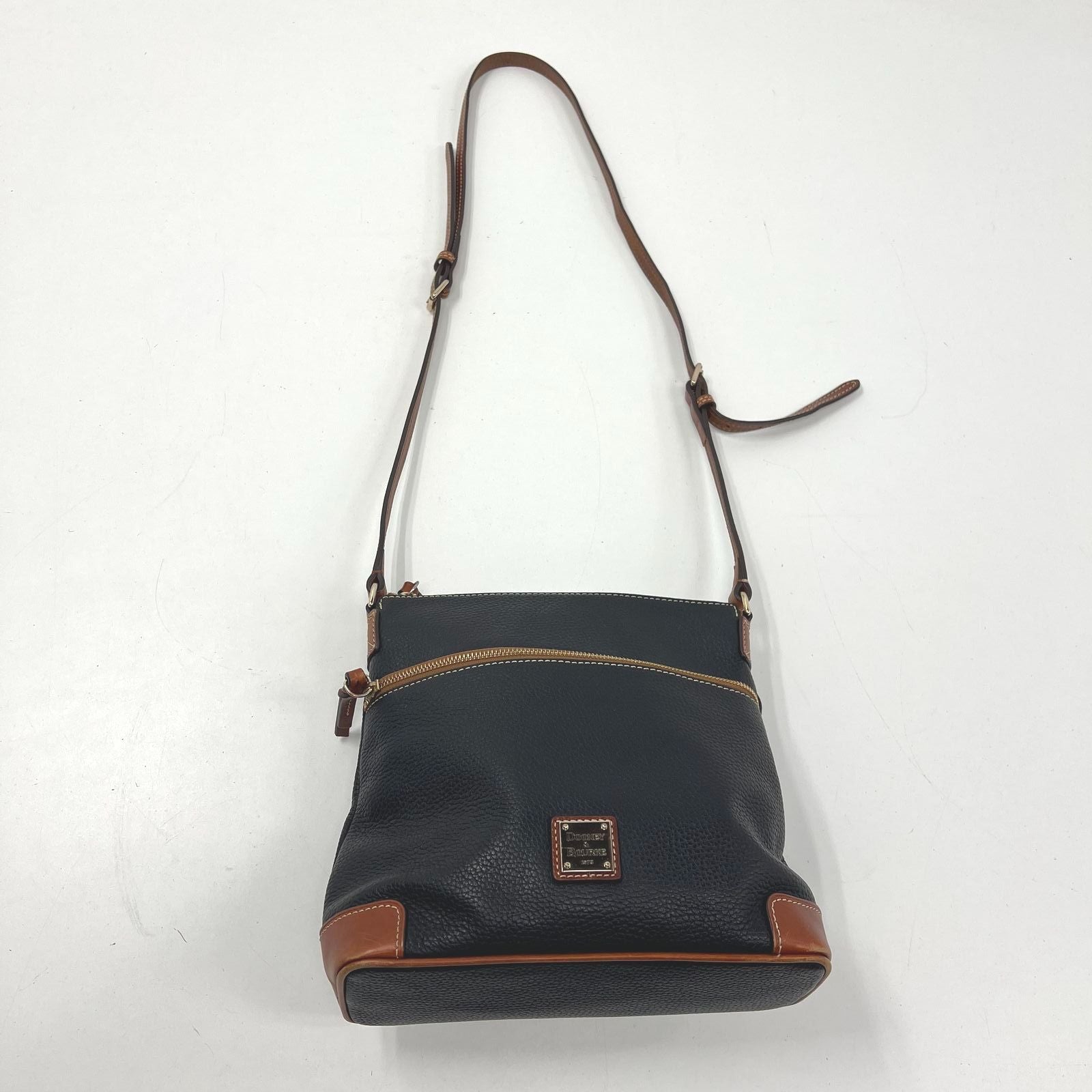 COA Dooney & Bourke Pebble Grain Crossbody Purse J12595049 Black Brown Medium