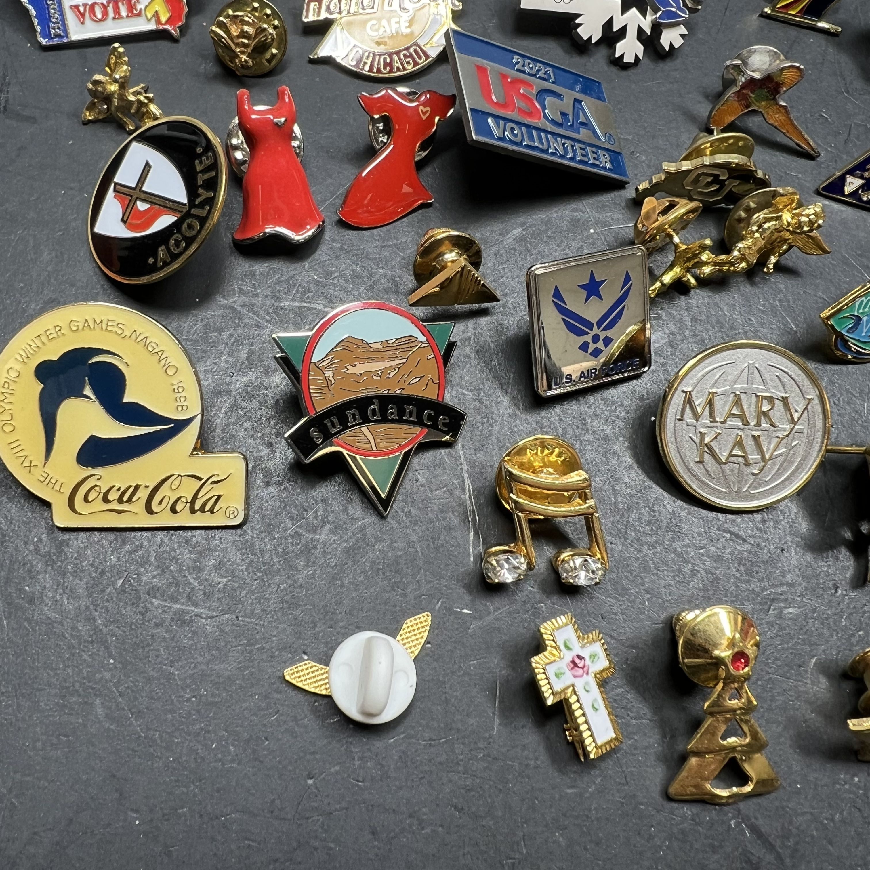Large Lot of Pins Some Duplicates Flag Nebraska Ribbons Others