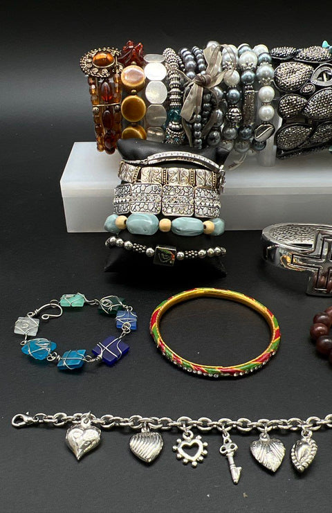 Vintage & Modern Bracelet Lot 26 Pieces Cuffs Bangles Beaded Charm Rhinestone