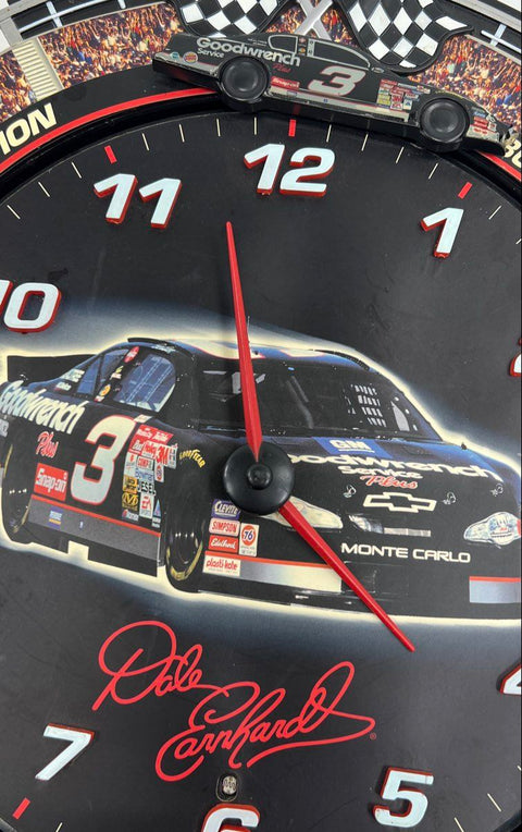 Dale Earnhardt #3 Racing Wall Clock 7 Time Champion 13" Vintage 2000 Goodwrench