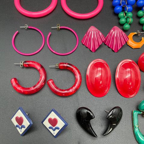 Vintage 80s Retro Pierced Earrings Fashion Jewelry Lot 20 Pairs Hoops Enamel