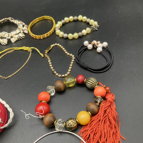 Fashion Jewelry Lot of 26 Bracelets Bangles Cuffs Beaded Rhinestone Boho Relic