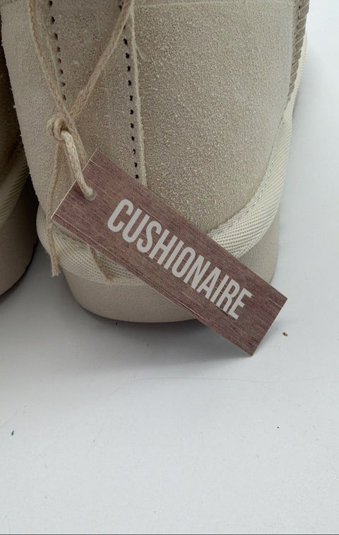 Cushionaire Hippie Cream Genuine Suede Water Repellent Boots Women's Size 8.5
