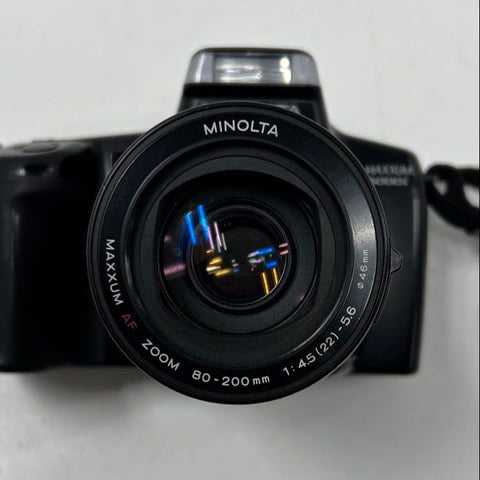 Vintage Minolta Maxxum 5000i 35mm SLR Camera with 80-200mm AF Lens A Mount