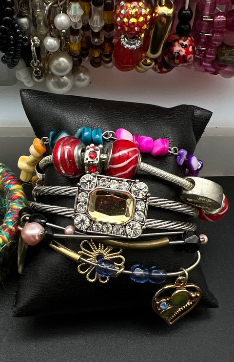 Eclectic Costume Jewelry Bracelet Lot 20 Pieces Beaded Charm Cable Boho Style