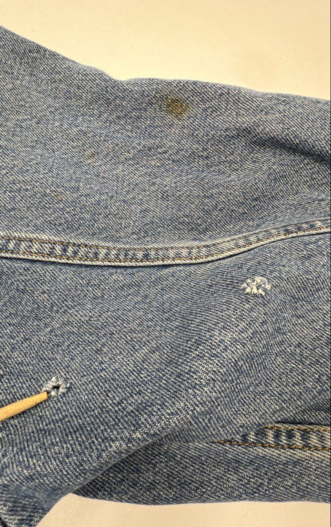Vintage 90s Levi's 70507-0389 Distressed Denim Trucker Jacket Sz XL