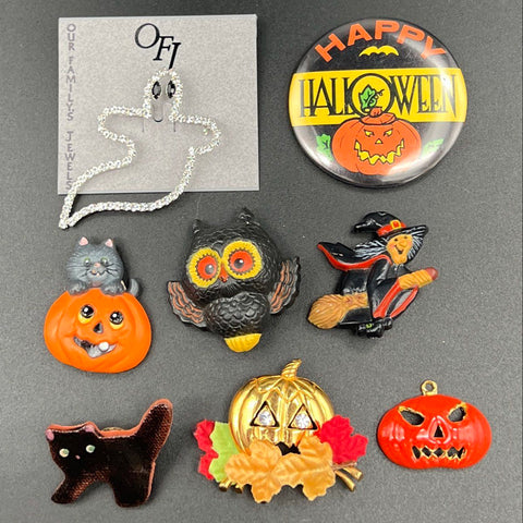 Halloween Costume Jewelry Lot of 17 Claire's Necklace Bracelet Earrings Brooches