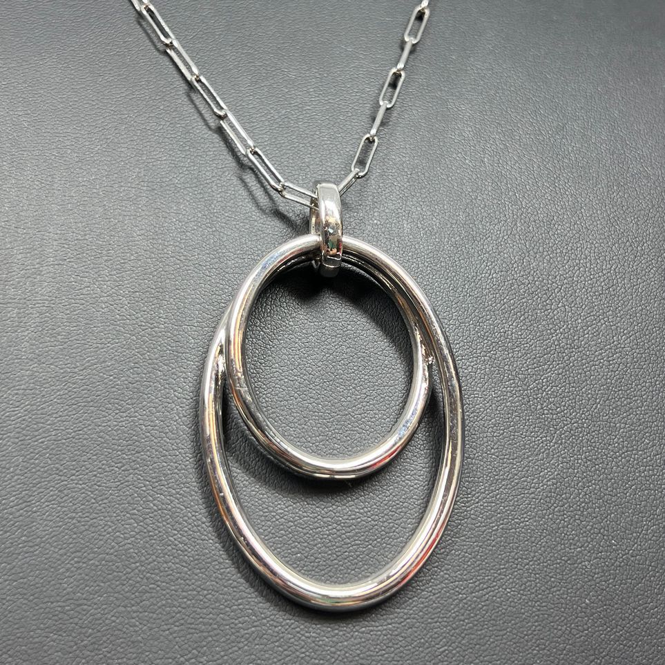 Vince Camuto Silver Tone Oval Pendant Chain Necklace