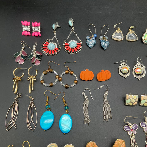 Vintage & Modern Costume Jewelry Earring Lot 45+ Pairs Whimsical Boho Floral