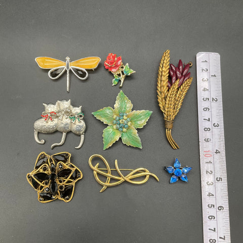 Vintage Costume Jewelry Brooch Lot 8pc Floral Animal Rhinestone Enamel 0.28lb