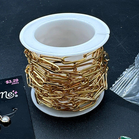 Jewelry Making Lot Enamel & Metal Charms Spool Gold Tone Chain Charm Me