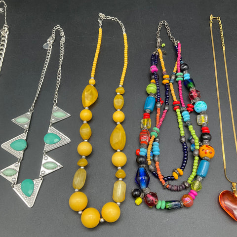 Mixed Fashion Necklace Jewelry Lot 8pc Beaded Shell Statement Boho Styles
